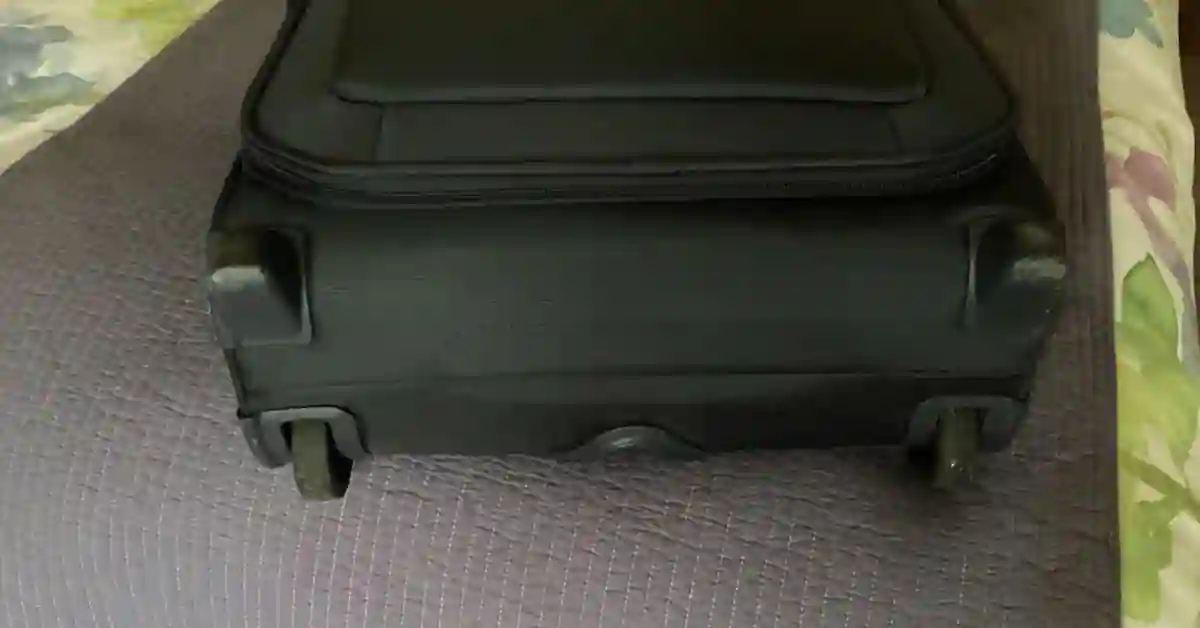Upright 2-wheel suitcase designed for better stability and easier pulling on uneven surfaces