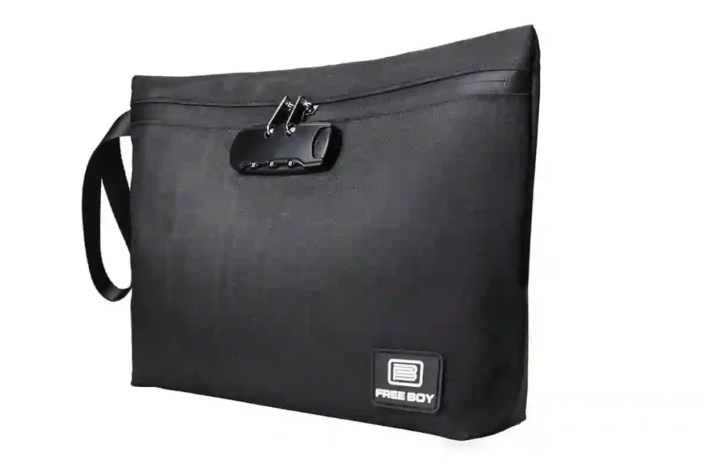 11 Best Smell Proof Duffel Bags 2025 | Odor-Free Travel & Gym Bags 15 Free Boy compact odor-proof stash bag with activated carbon lining, mesh interior dividers, and built-in lock for discreet storage.