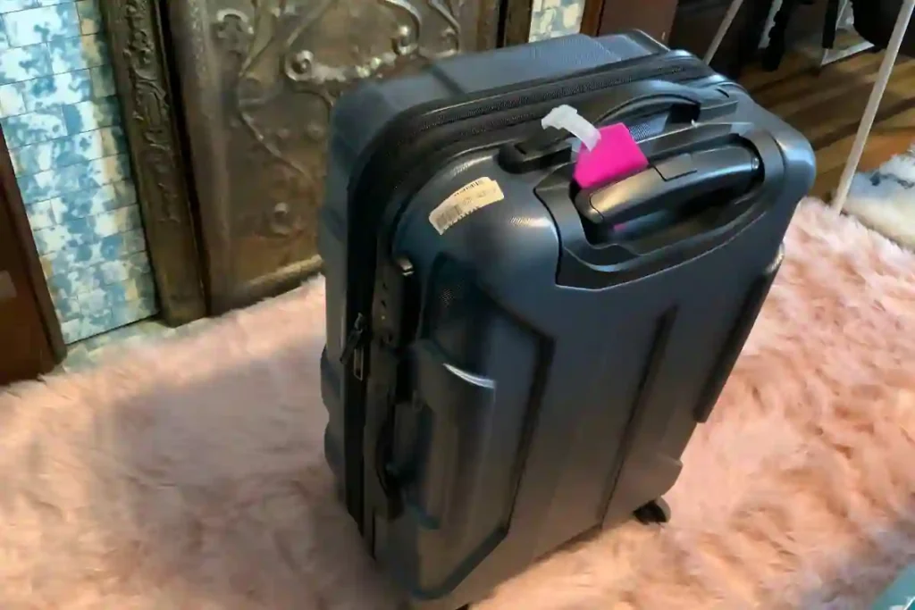 Premium Samsonite Centric three-piece hard shell luggage with scratch-resistant polycarbonate shell.